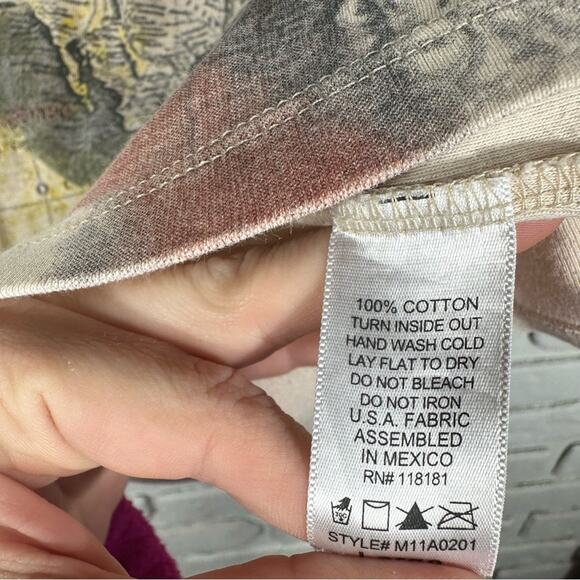 Y2K Graphic Bejeweled T-Shirt Size Large - Picture 6 of 9